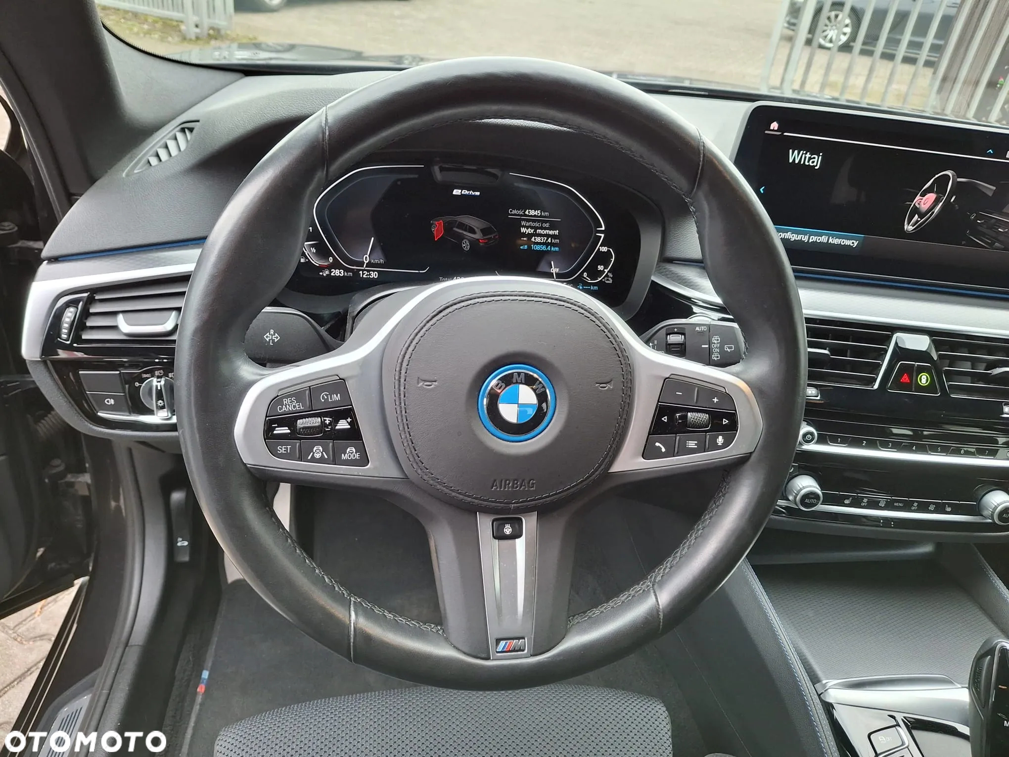 BMW Seria 5 530e xDrive M Sport sport - 8