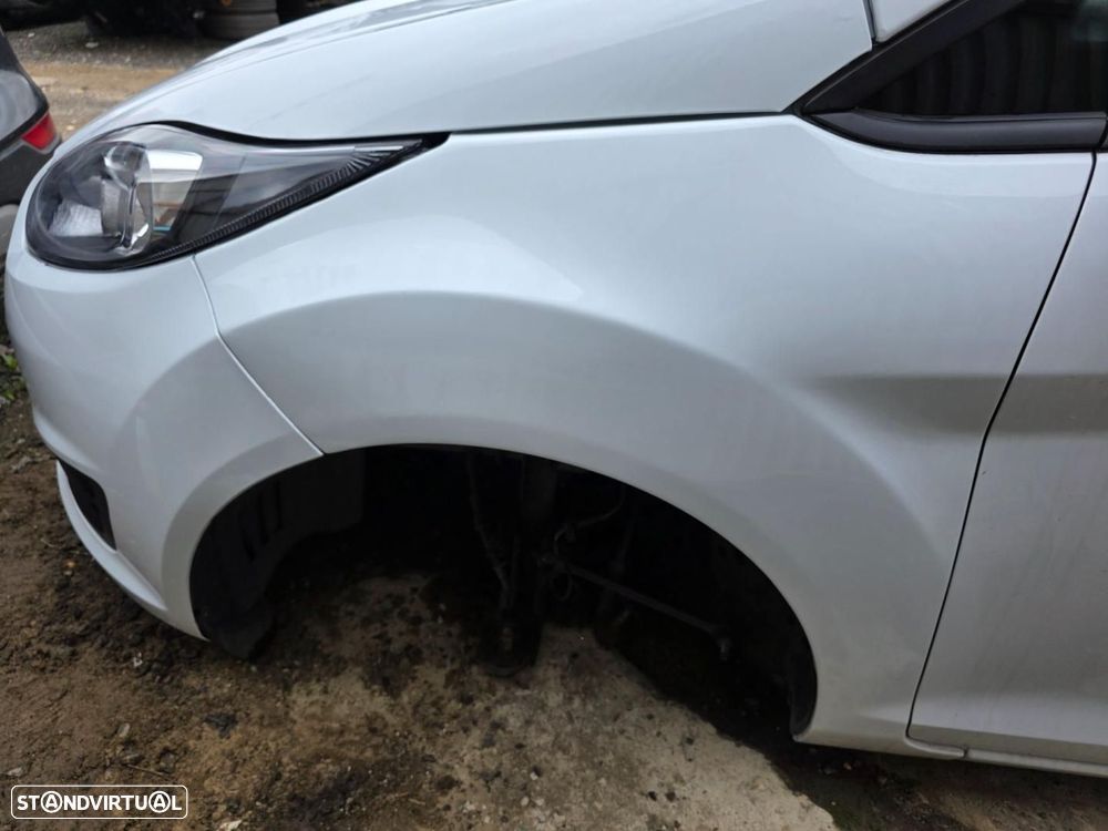 FRENTE COMPLETA FORD FIESTA CNN - 3