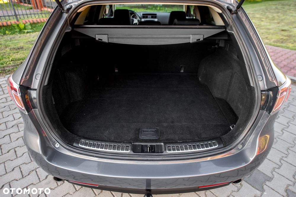 Mazda 6 2.0 Exclusive + - 18