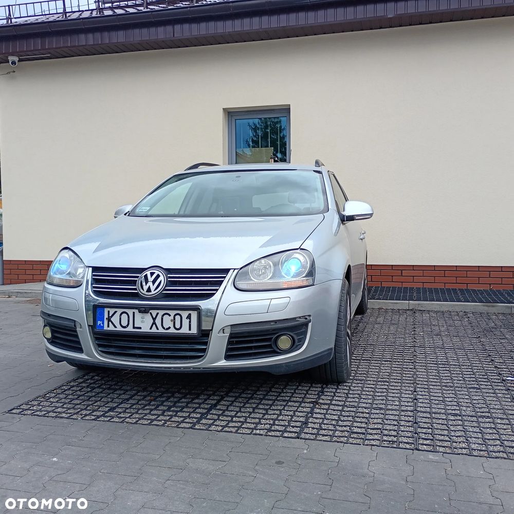 Volkswagen Golf - 16