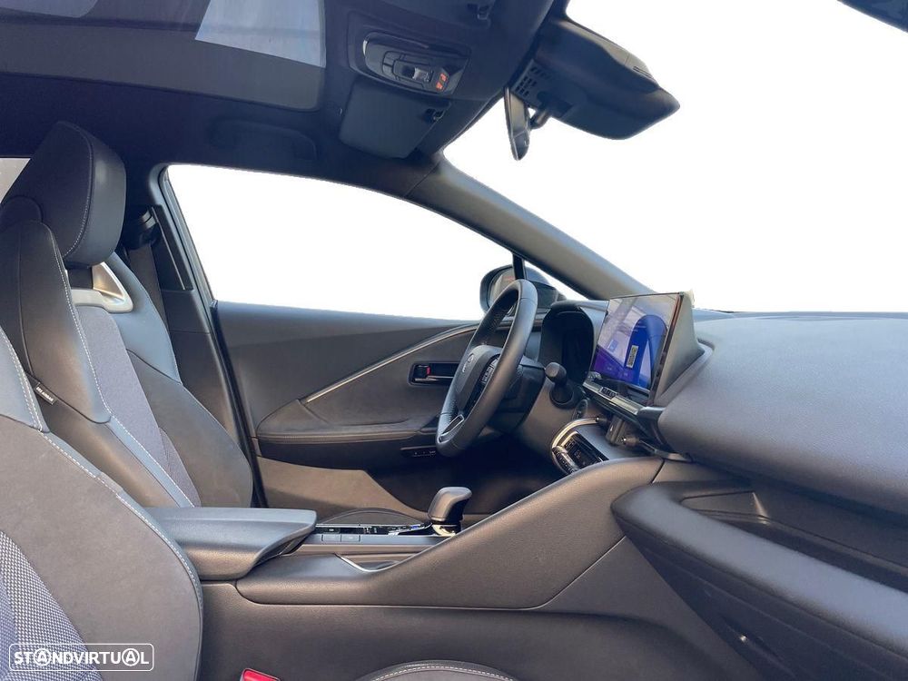 Toyota C-HR - 6