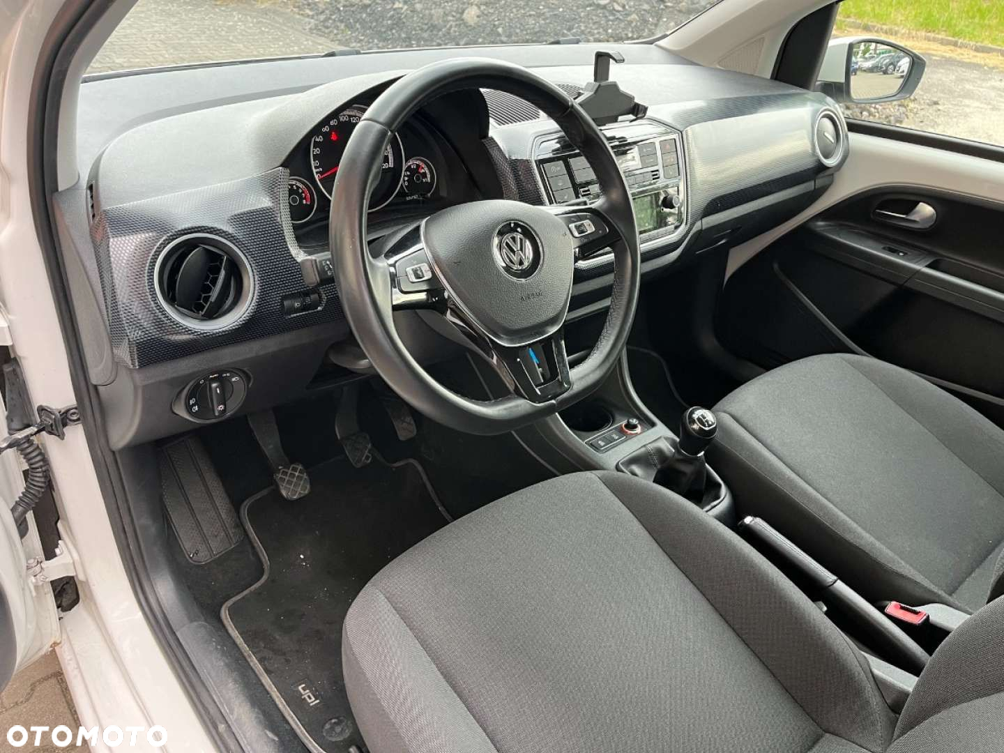 Volkswagen up! 1.0 high - 8