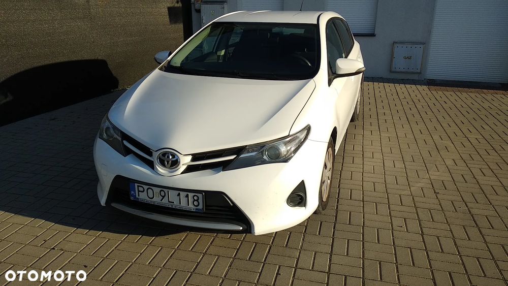 Toyota Auris - 3