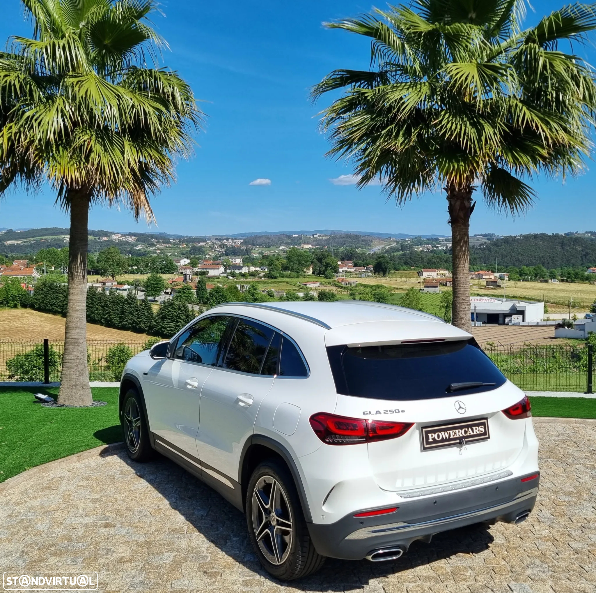 Mercedes-Benz GLA 250 e AMG Line - 5