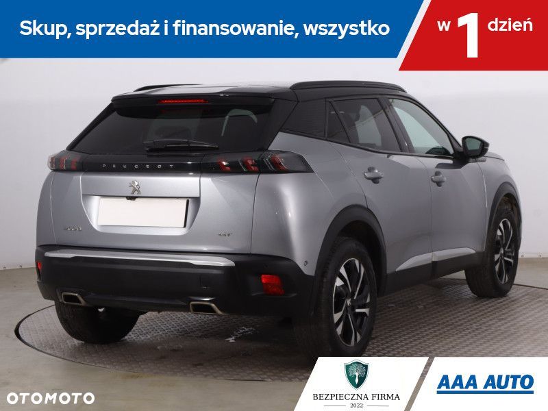 Peugeot 2008 - 7