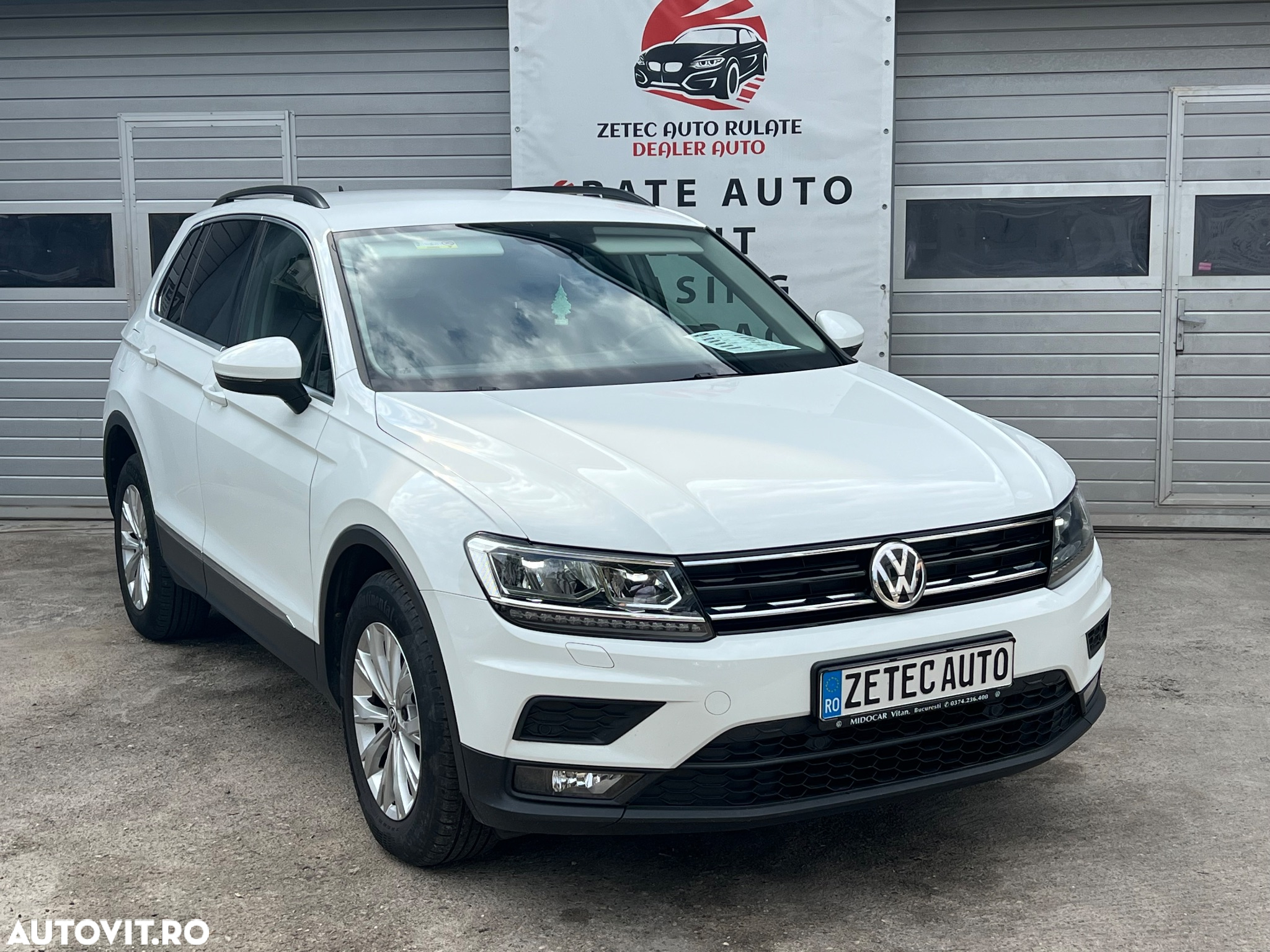 Volkswagen Tiguan 2.0 TDI DPF DSG Comfortline - 3