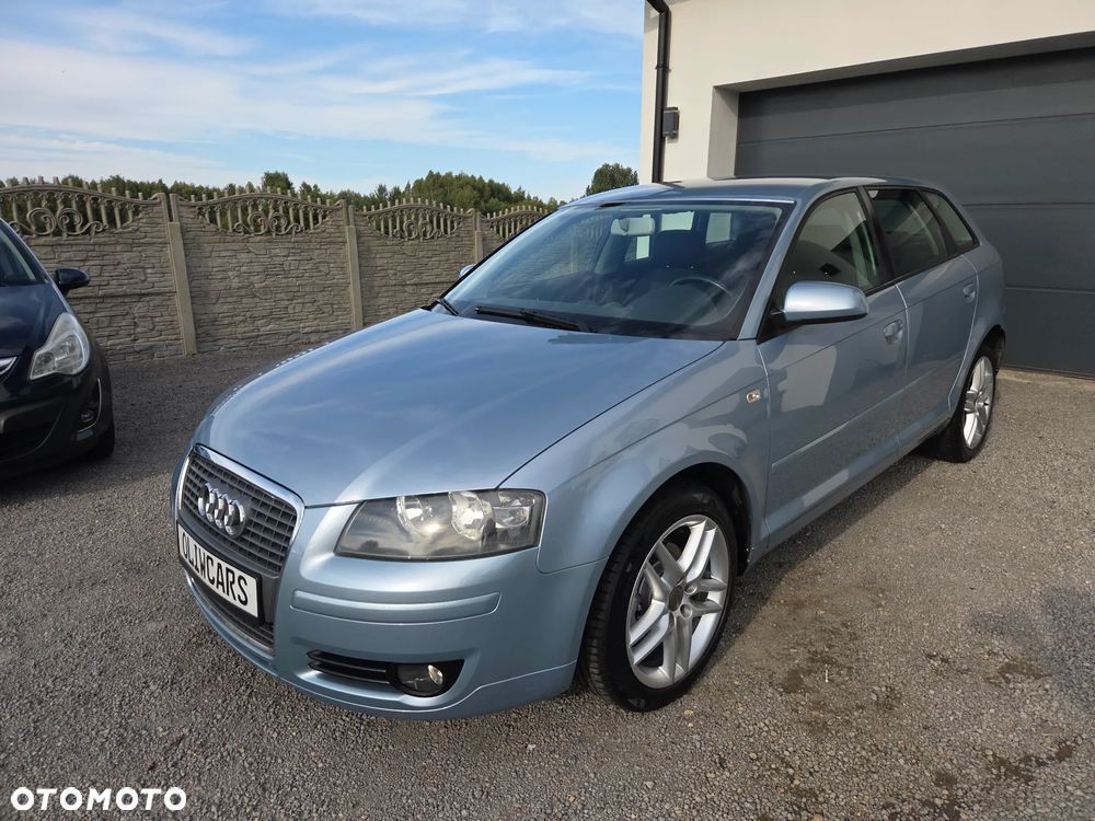 Audi A3 Sportback 1.6 Ambiente - 9