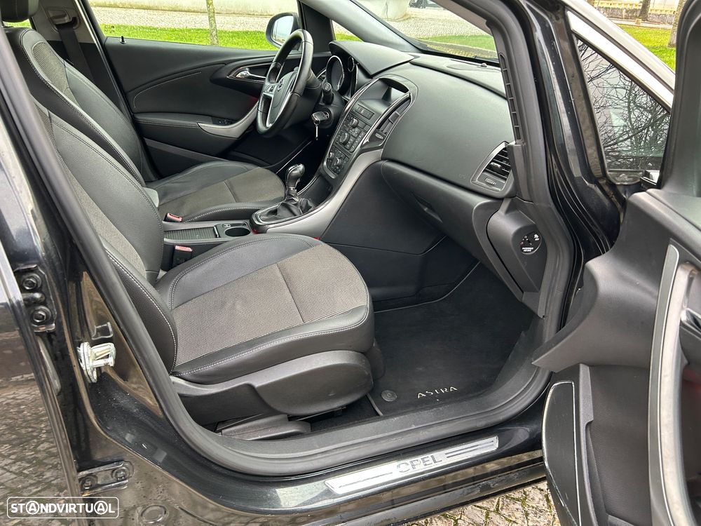 Opel Astra Sports Tourer 1.7 CDTi Sport S/S - 11