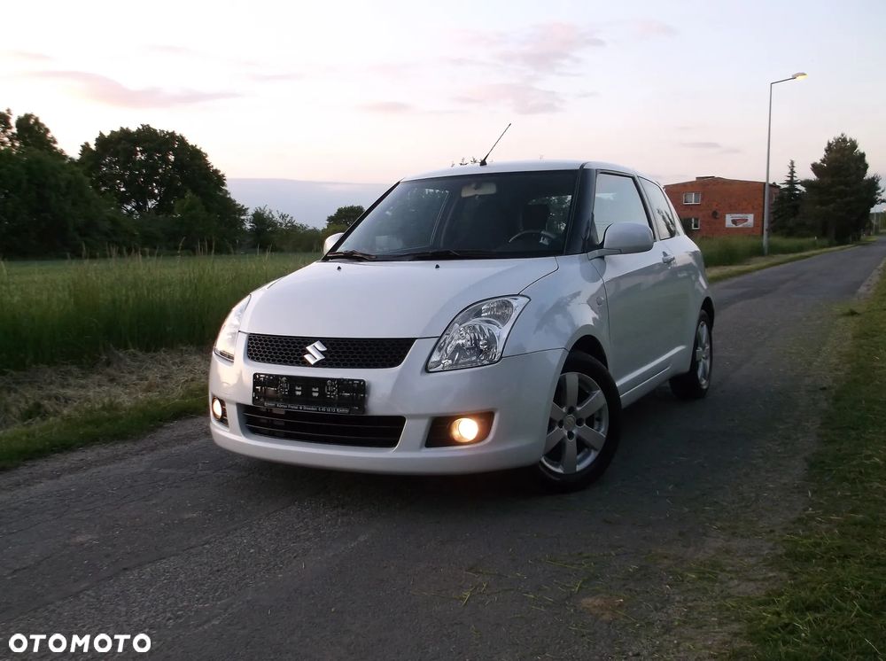Suzuki Swift 1.3 Comfort - 26
