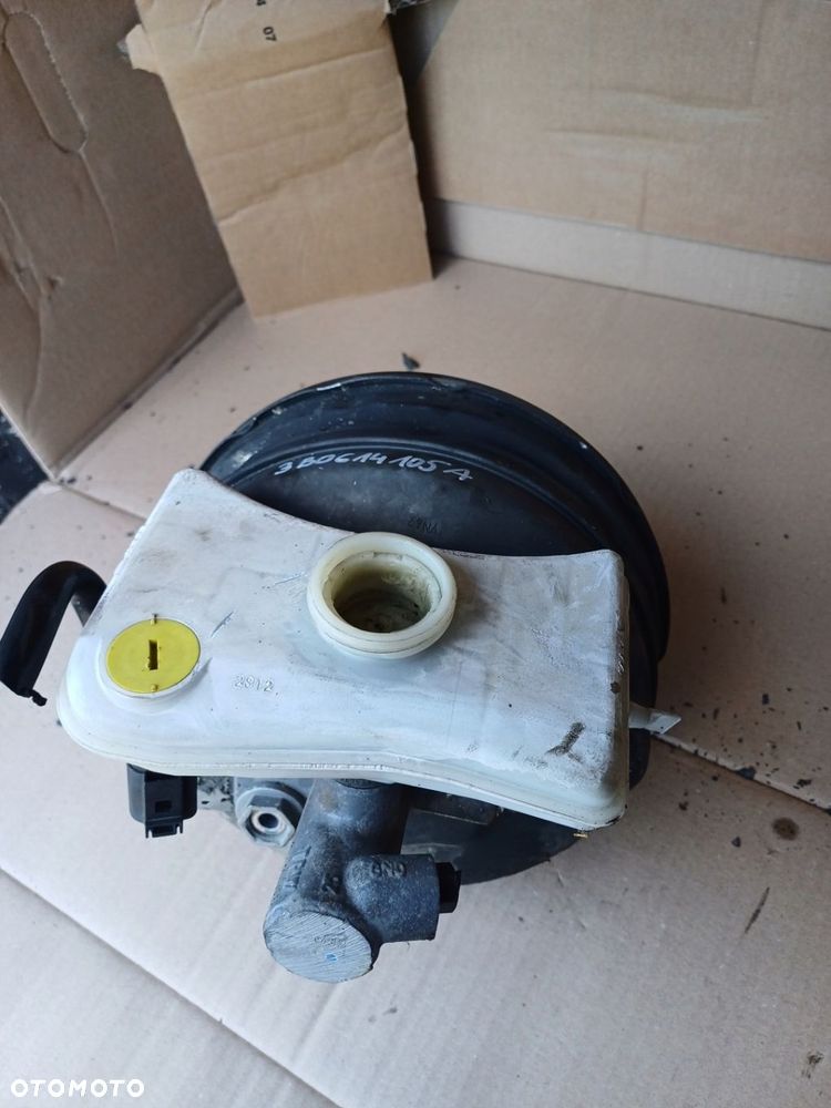 Serwo pompa hamulcowa 3B0614105A VOLKSWAGEN PASSAT B5 2004 2.5 tdi - 1