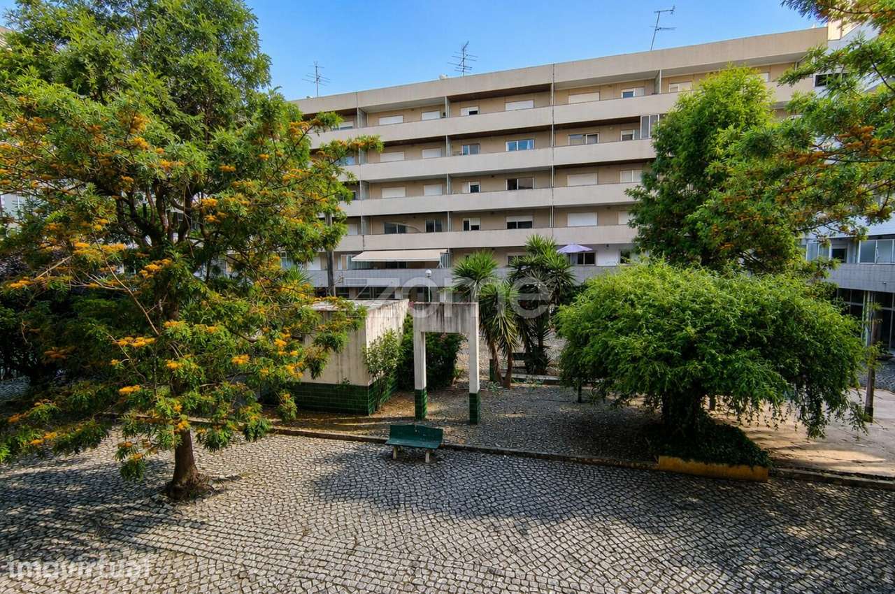 T1 novo com terraço com 32m2, piscina e campo de ténis. - Grande imagem: 3/18
