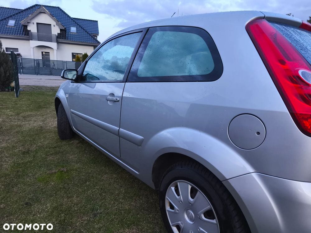 Ford Fiesta 1.3 Fun - 4