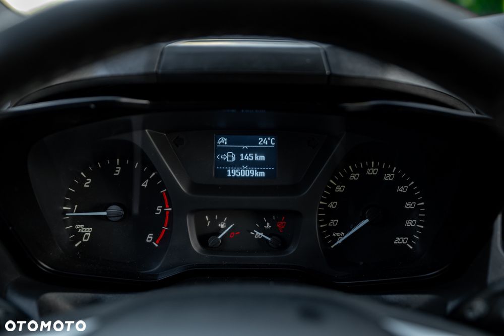 Ford Transit - 19
