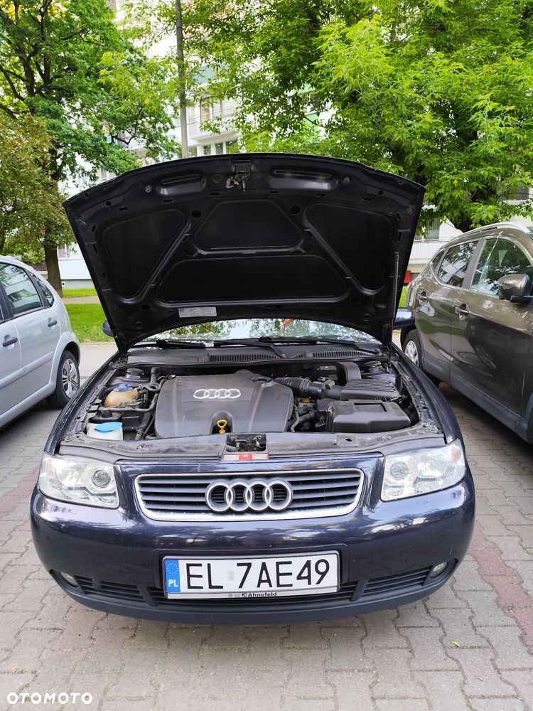 Audi A3 Sportback 1.6 Ambiente - 15