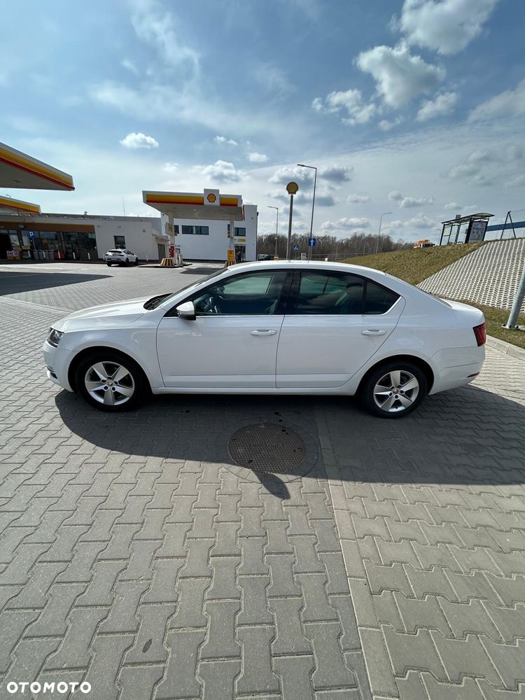 Skoda Octavia 1.6 TDI Style - 12