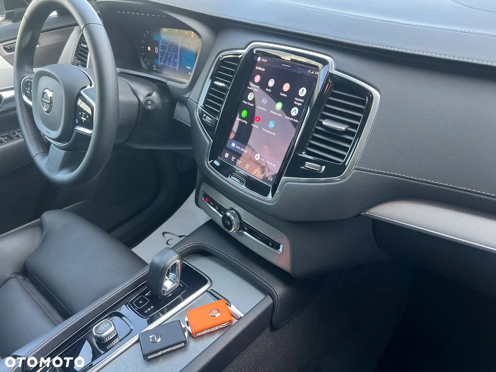 Volvo XC 90 B5 D AWD Plus Bright 7os - 19