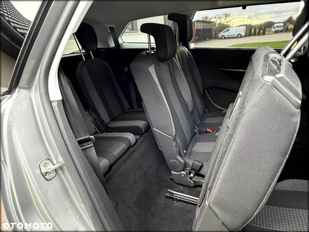 Peugeot 5008 - 34