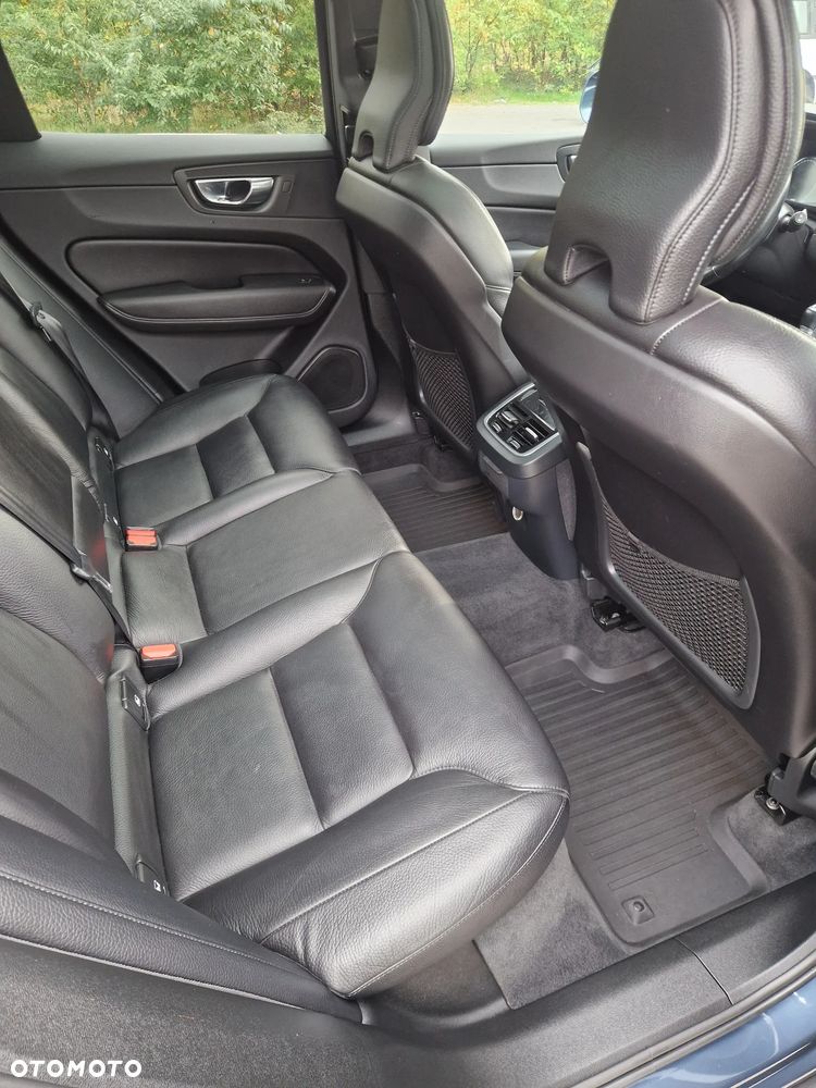 Volvo XC 60 D4 SCR Inscription - 11