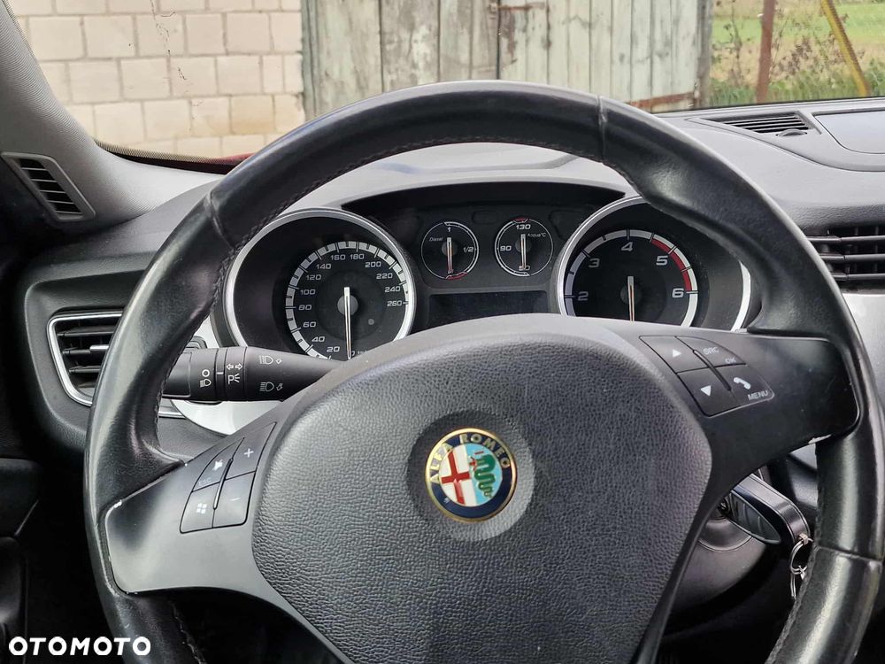 Alfa Romeo Giulietta - 7