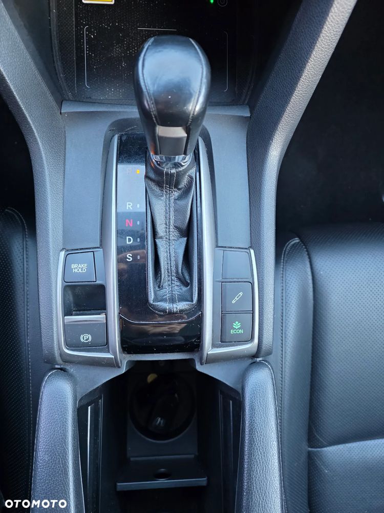 Honda Civic 1.5 T Prestige (Navi) - 23