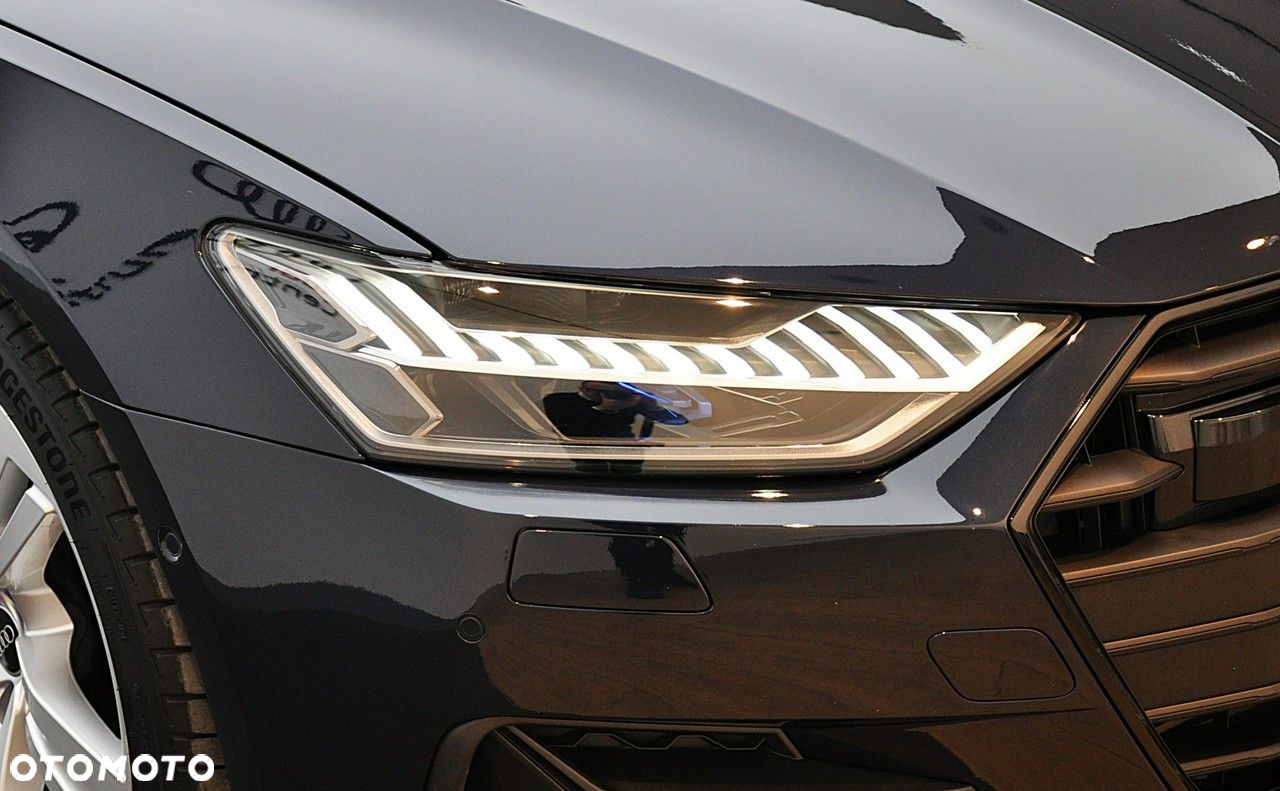 Audi A7 - 8