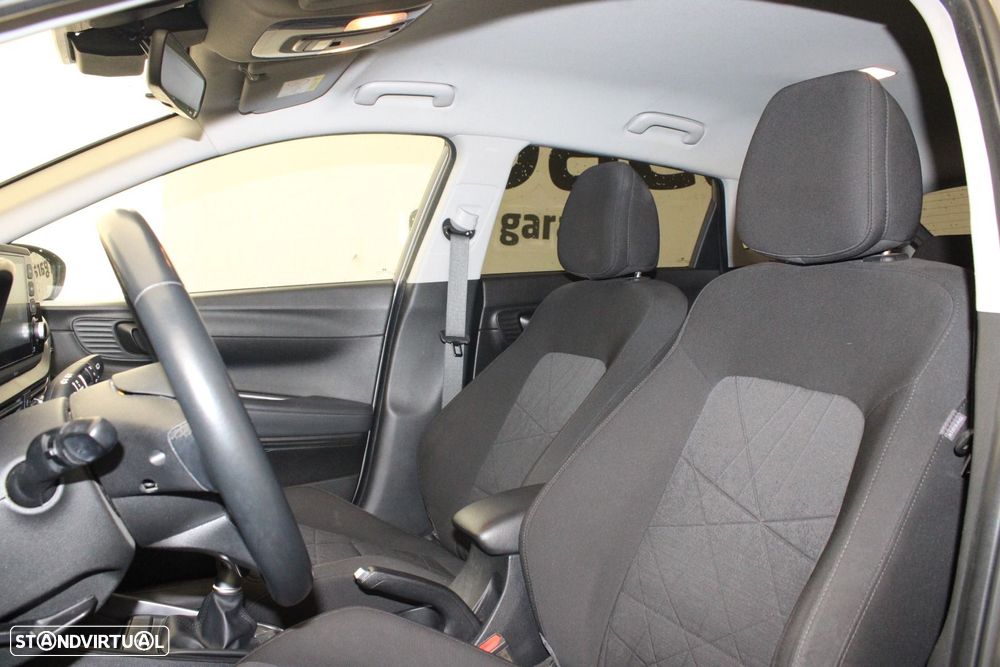 Hyundai Bayon 1.0 T-GDI Premium - 24