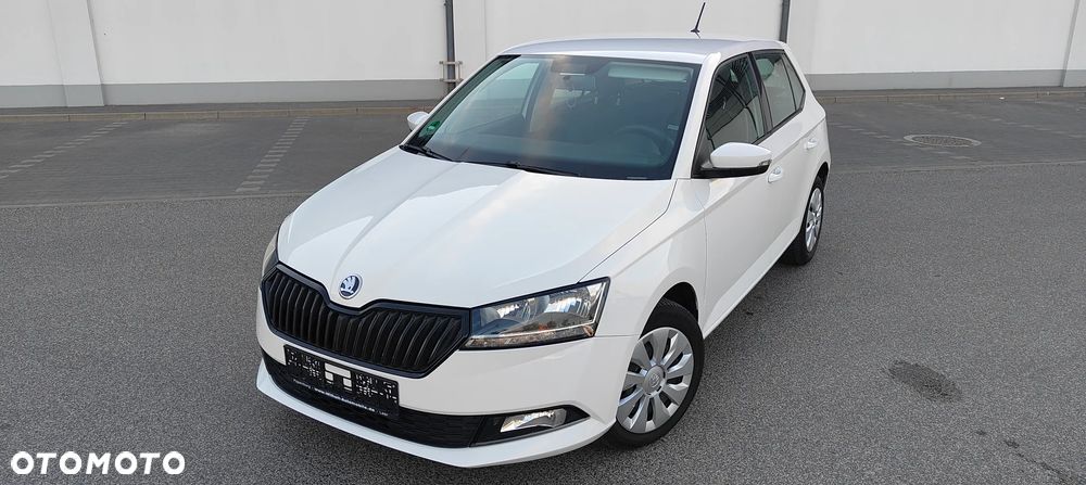 Skoda Fabia 1.0 MPI Ambition - 1