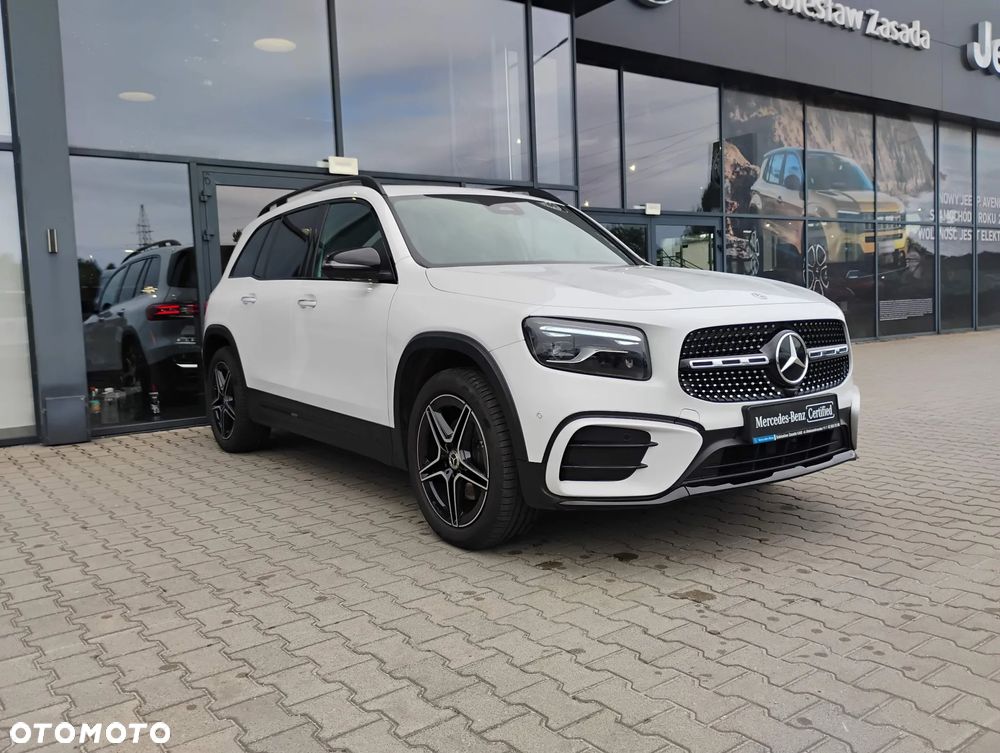 Mercedes-Benz GLB 200 mHEV AMG Line 7G-DCT - 3