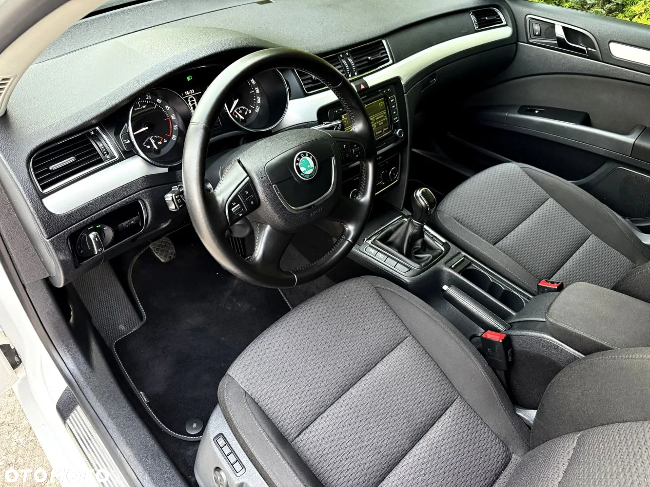 Skoda Superb - 23