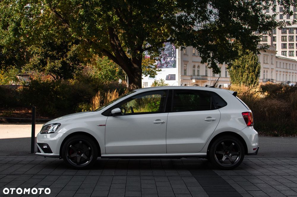 Volkswagen Polo 1.8 TSI (Blue Motion Technology) DSG GTI - 7