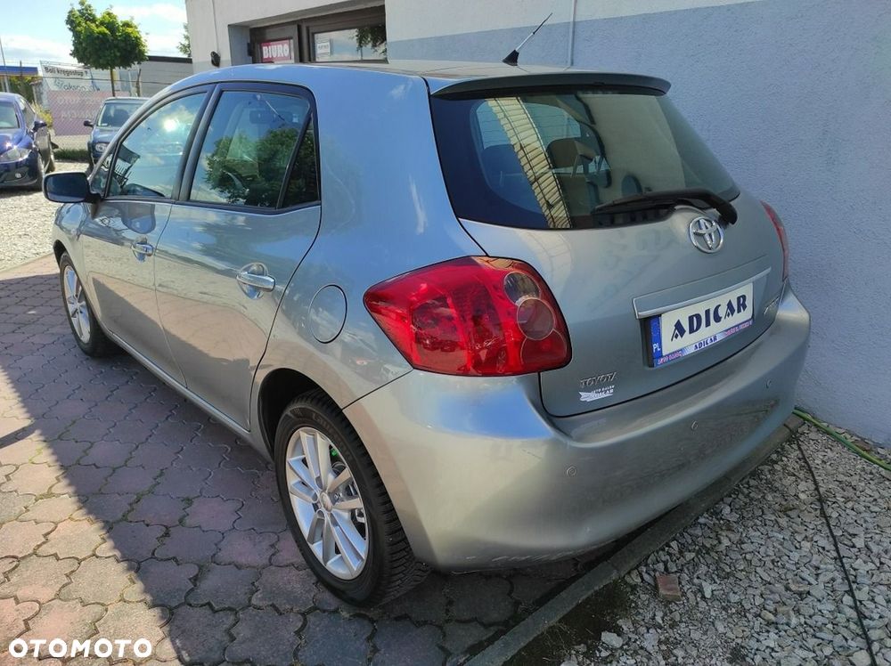 Toyota Auris - 3