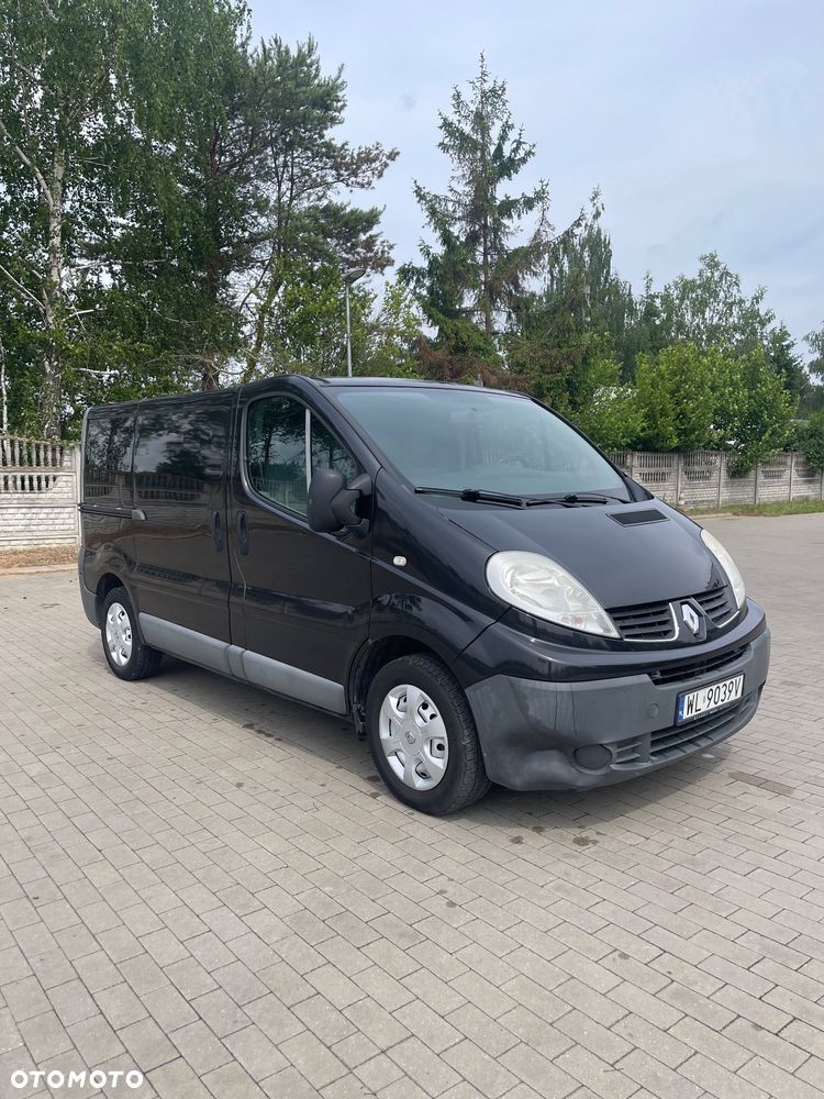 Renault Trafic - 1