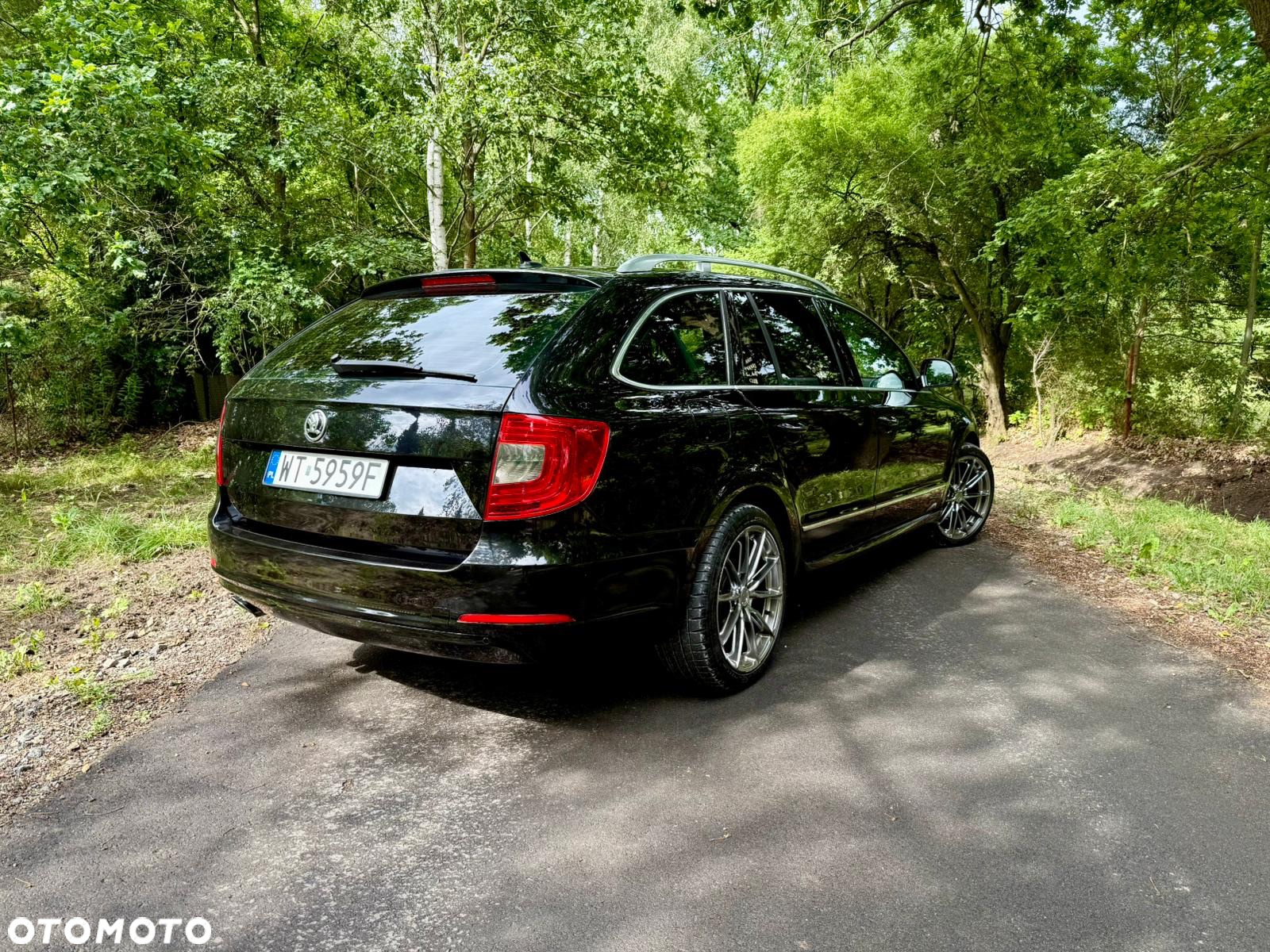 Skoda Superb 2.0 TDI 4x4 Platinum DSG - 7