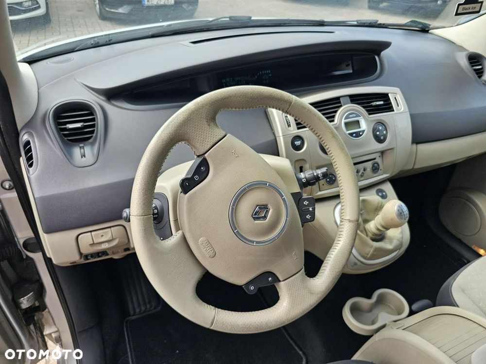 Renault Scenic 1.5 dCi Expression - 17