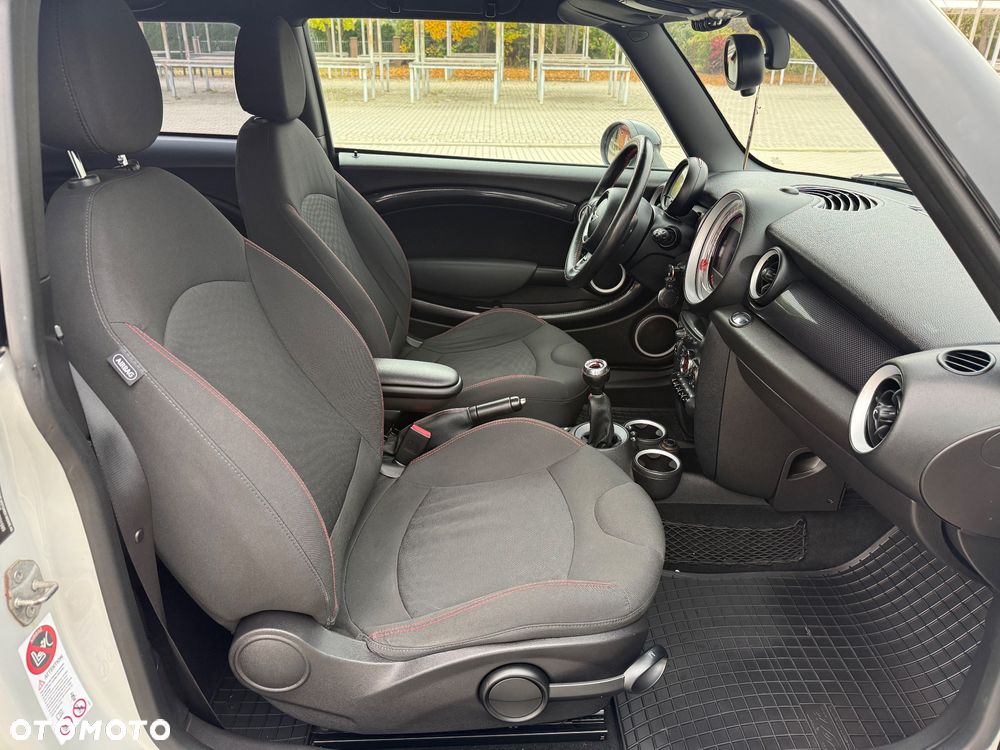 MINI Cooper SD - 19