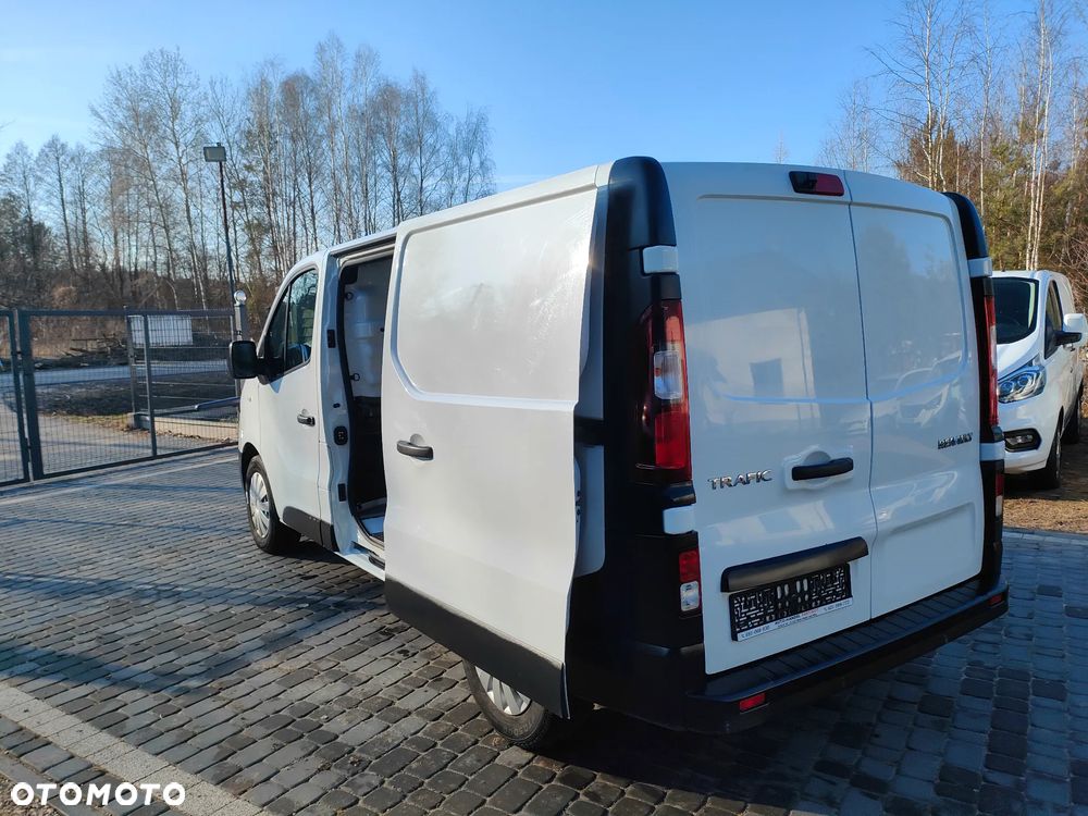 Renault TRAFIC 2020r 2,0 DCI 120KM L1H1 EURO VI DUBEL DRZWI CENA BRUTTO VAT 23% - 12
