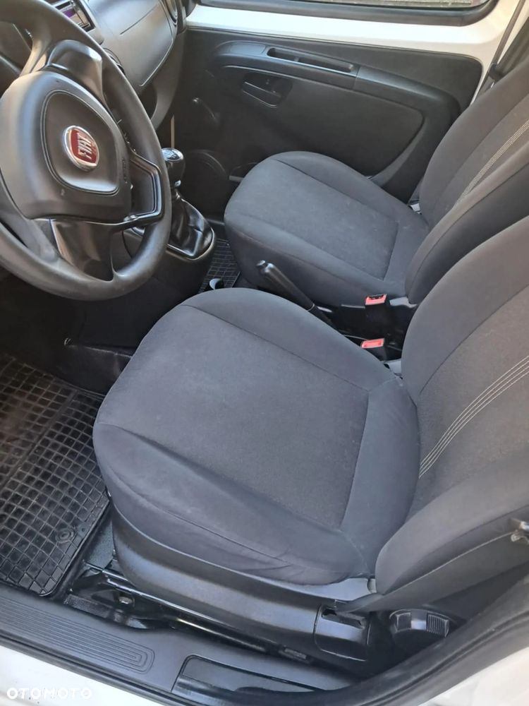 Fiat Fiorino Kombi 1.4 8V Base - 7