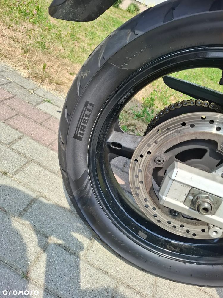 Suzuki V-STROM - 22