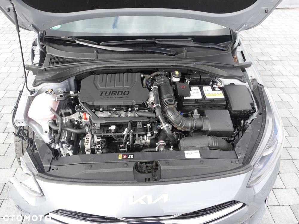 Kia Ceed 1.5 T-GDI OPF Vision - 10