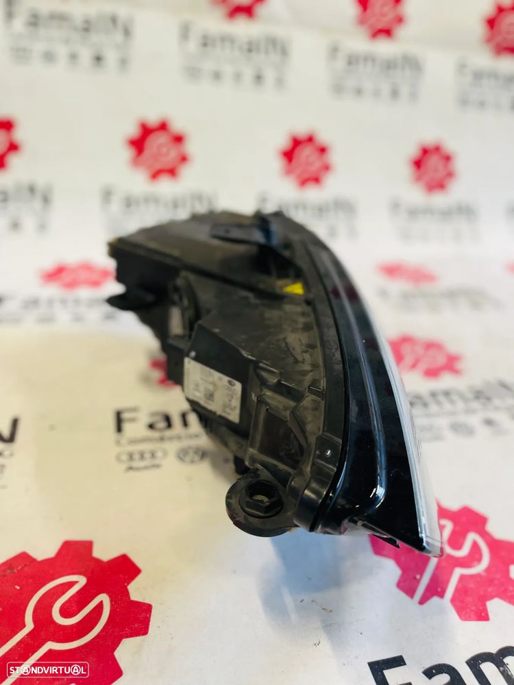 FAROL ESQ LED AUDI 8V LIMO - 8V0941005C - 2