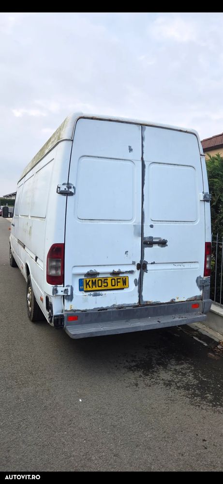 Mercedes-Benz Sprinter - 1