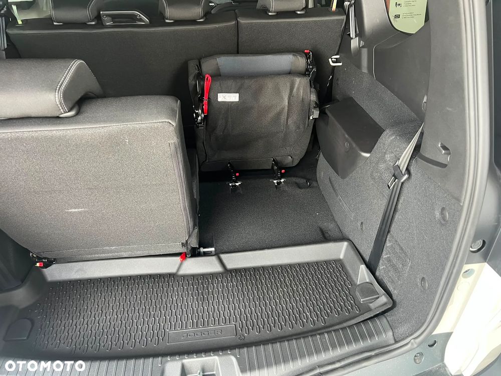 Dacia Jogger 1.8 Full Hybrid 155 Journey MMT 7os - 17
