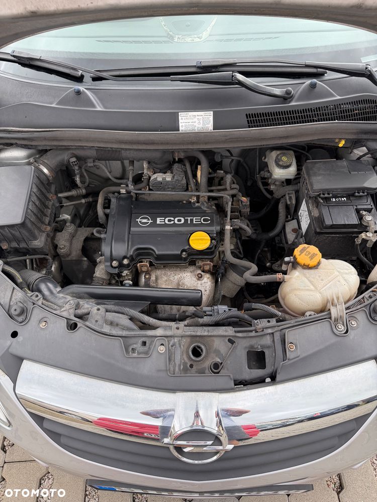 Opel Corsa 1.0 12V - 15