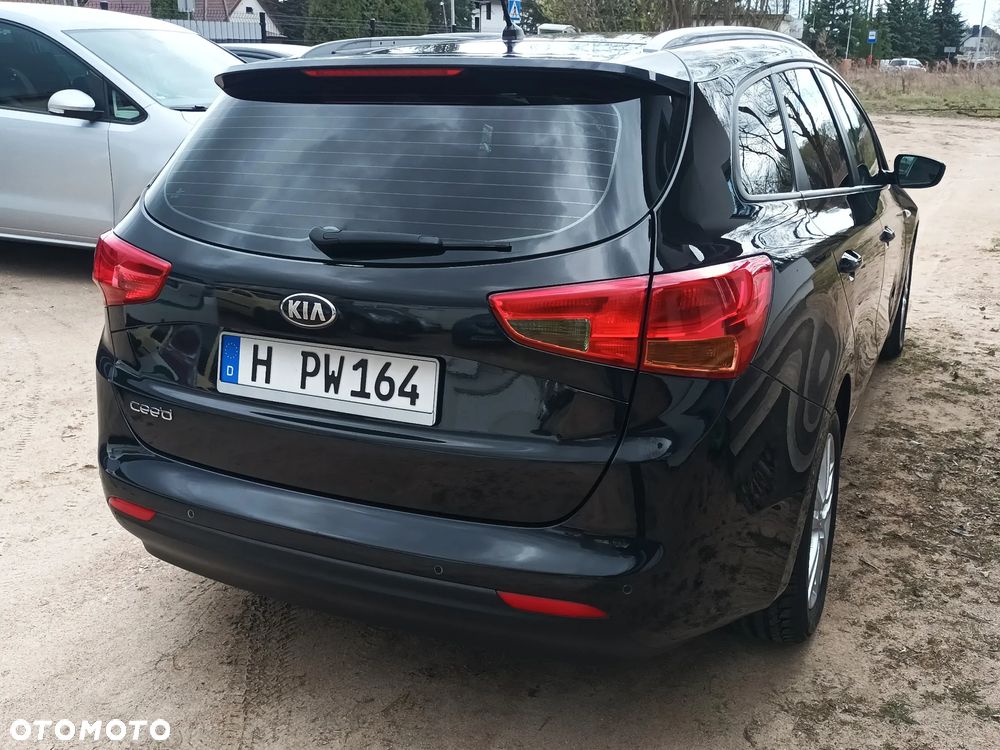 Kia Ceed 1.6 GDI Edition 7 - 14