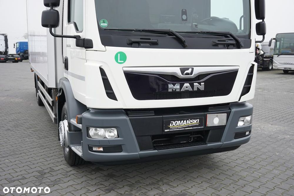 MAN TGM / 15.250 / EURO 6 / CHŁODNIA + WINDA / ŁAD. 6 750 KG / 18 PALET - 23