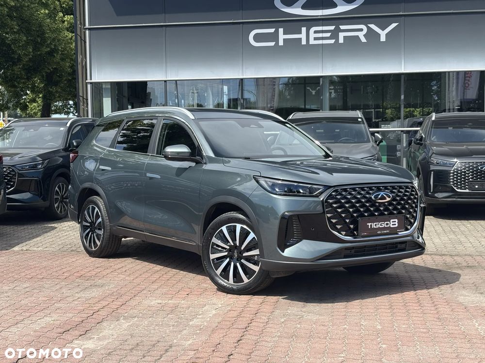 Chery Tiggo 8 - 8