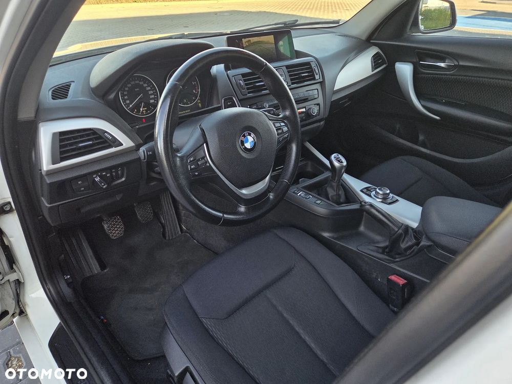 BMW Seria 1 116d - 16