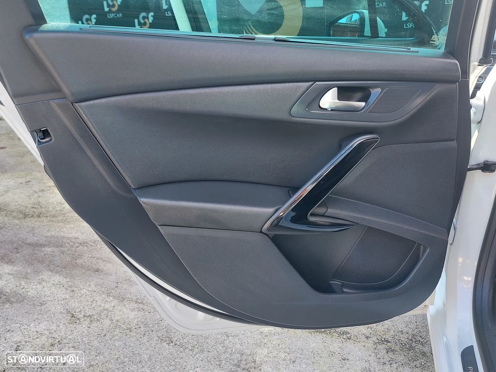 Peugeot 508 SW 1.6 e-HDi Allure 2-Tronic J18 - 16