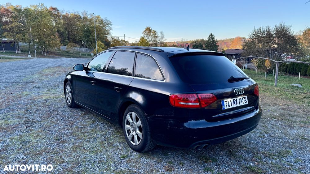 Audi A4 2.0 TDI Avant - 9