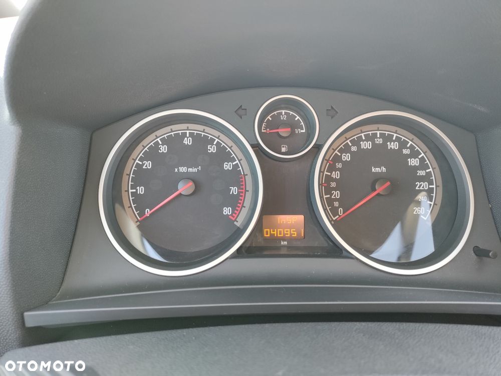 Opel Zafira - 6